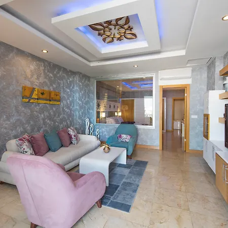 Hotel Flora Garden 5*