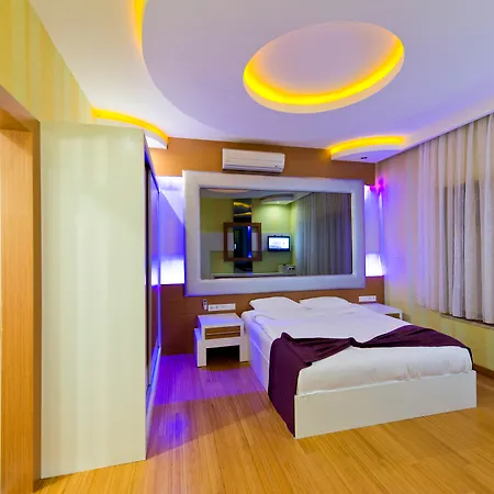 Flora Garden Hotel